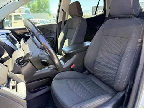 Used 2020 GMC Terrain SLE w/ Driver Convenience Package AWD/4WD image 20