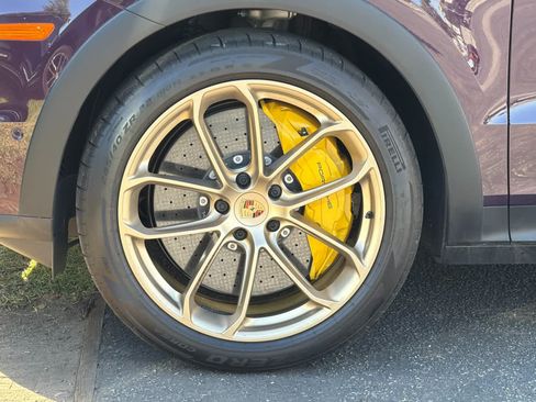 Certified 2026 Porsche Cayenne Turbo GT AWD/4WD image 31