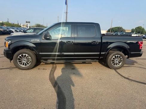 Used 2018 Ford F150 XLT w/ Equipment Group 302A Luxury AWD/4WD image 7