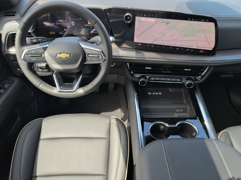 New 2026 Chevrolet Tahoe Premier w/ Sun And Tow Package AWD/4WD image 28