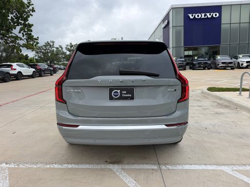 Used 2026 Volvo XC90 B6 Plus w/ Protection Package Premier image 5