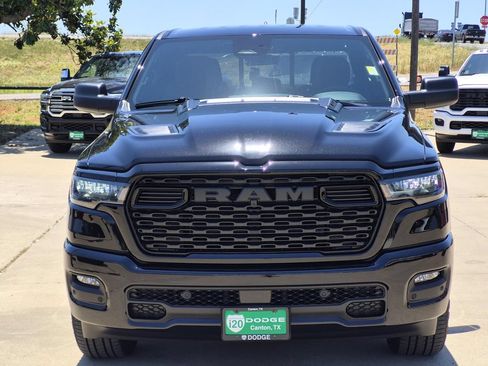 New 2026 RAM 1500 Express AWD/4WD image 3