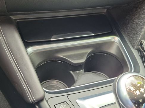 Used 2018 BMW M4 Convertible RWD image 24