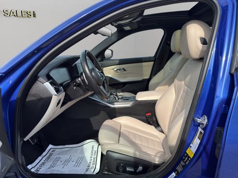 Used 2020 BMW 330i xDrive Sedan w/ Executive Package image 10