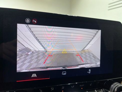 New 2026 GMC Canyon AT4 image 10