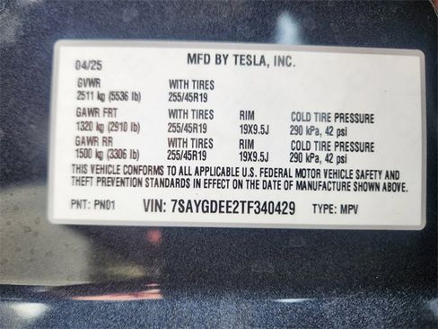 Used 2026 Tesla Model Y AWD image 32