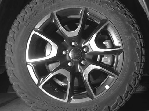 Used 2025 Jeep Compass Trailhawk w/ Trailer Tow Group AWD/4WD image 13