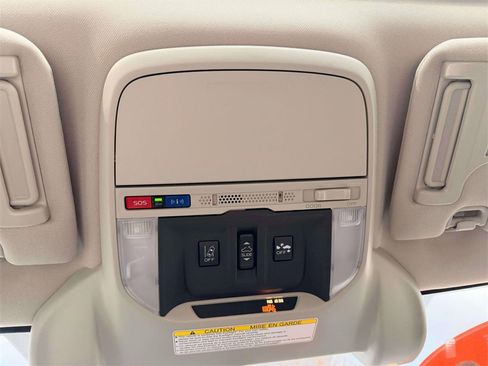 Used 2019 Subaru Forester Limited image 33