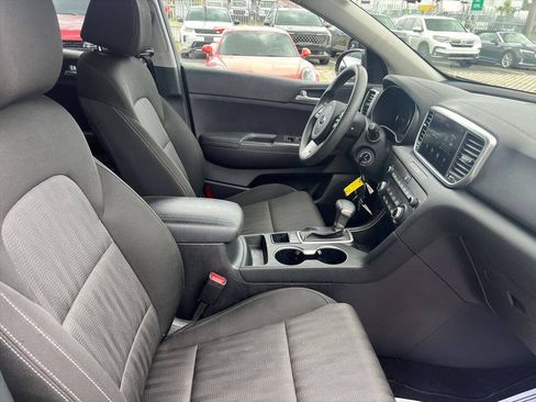Used 2021 Kia Sportage LX FWD image 8