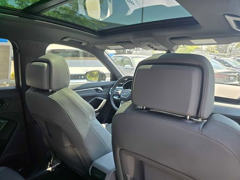 New 2025 Audi Q3 2.0T Premium image 15