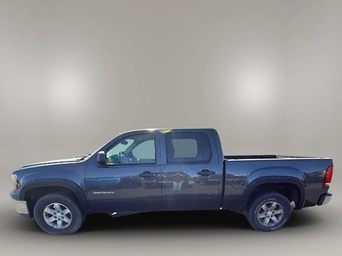 Used 2011 GMC Sierra 1500 SLE AWD/4WD image 2