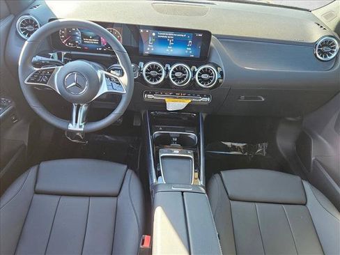 Used 2026 Mercedes-Benz GLA 250 image 14