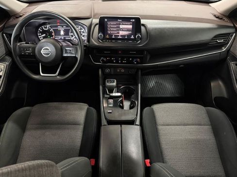 Used 2021 Nissan Rogue S FWD image 11