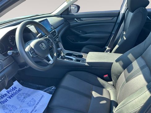Used 2019 Honda Accord EX image 15