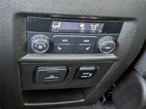 Used 2018 Chevrolet Traverse Premier w/ Redline Edition image 18