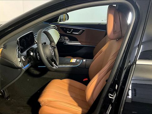 New 2026 Mercedes-Benz E 350 4MATIC Sedan image 13