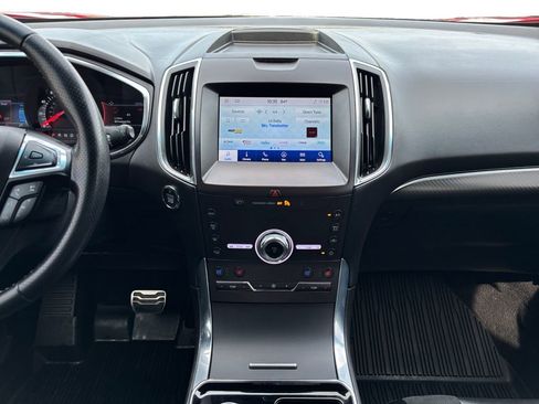 Used 2020 Ford Edge ST w/ Equipment Group 401A AWD/4WD image 13