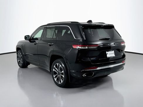 Used 2022 Jeep Grand Cherokee Overland w/ Advanced Protech Group III AWD/4WD image 7