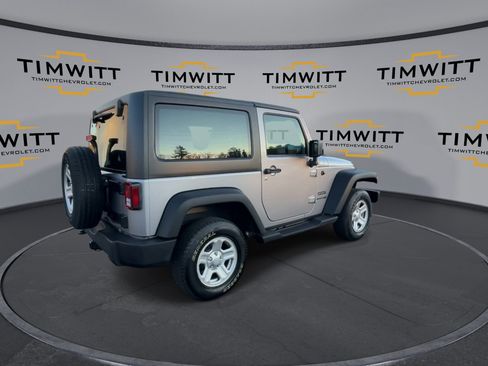 Used 2018 Jeep Wrangler Sport w/ Trailer Tow Group image 9