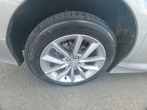 Used 2021 Honda Accord LX image 7