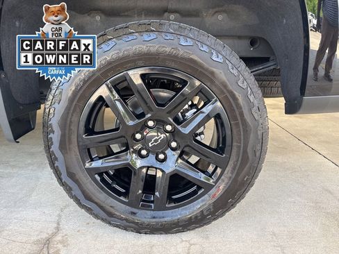 Used 2025 Chevrolet Silverado 1500 Custom Trail Boss w/ Turbomax Blackout Package AWD/4WD image 21