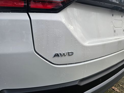 New 2025 Honda Pilot EX-L image 16