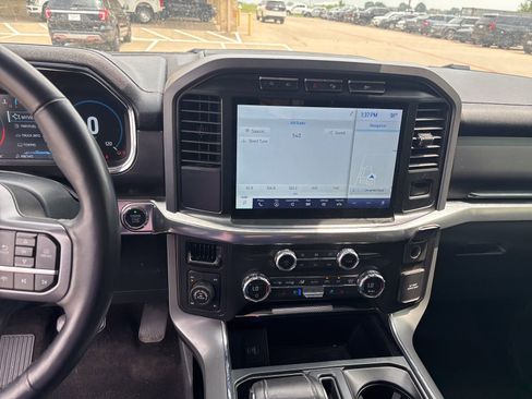 Used 2021 Ford F150 Lariat AWD/4WD image 10