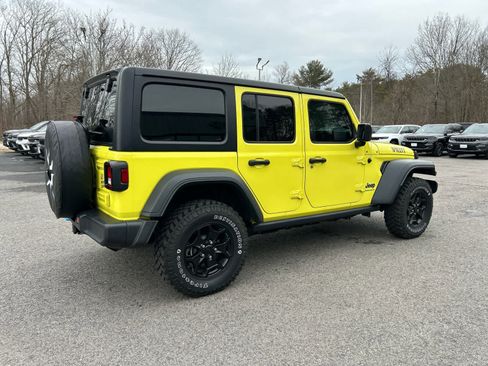 Used 2023 Jeep Wrangler Unlimited w/ Cold Weather Group image 5