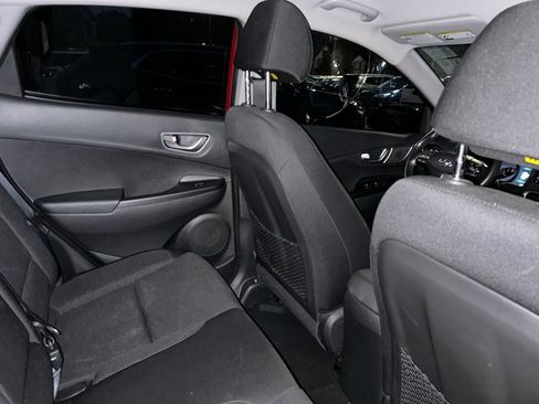 Used 2021 Hyundai Kona SEL FWD image 10
