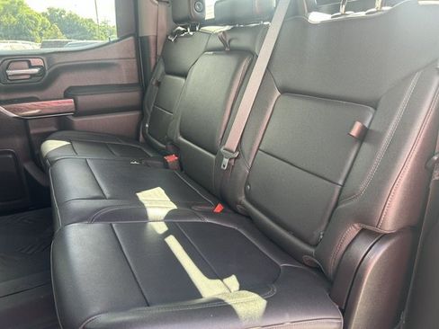 Used 2022 Chevrolet Silverado 1500 LTZ AWD/4WD image 17