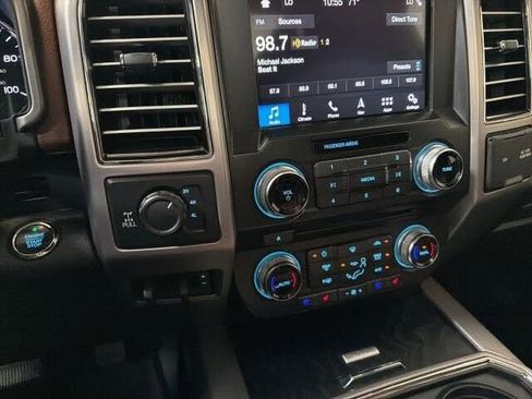 Used 2018 Ford F250 Platinum w/ Platinum Ultimate Package AWD/4WD image 20