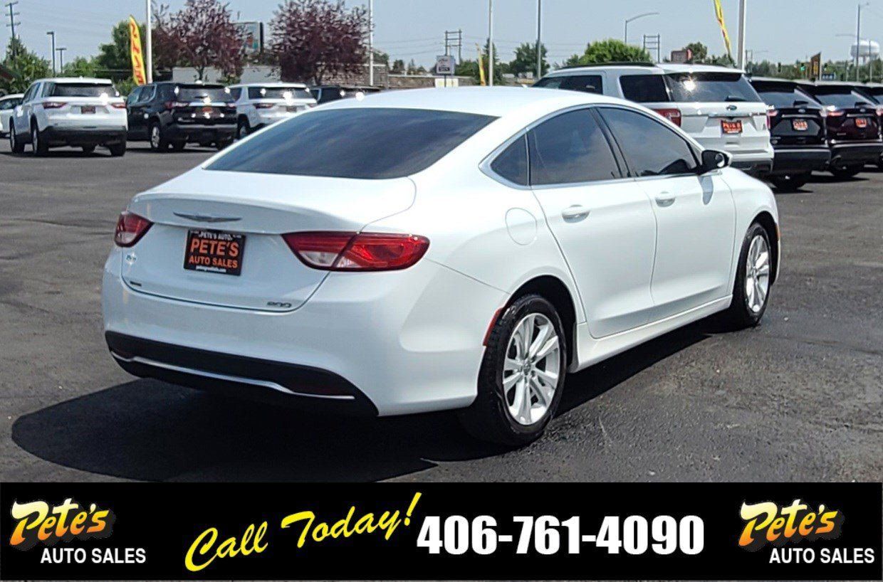 Used 2016 Chrysler 200 Limited FWD image 4