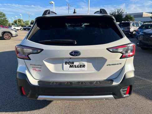 Used 2021 Subaru Outback Limited AWD/4WD image 6