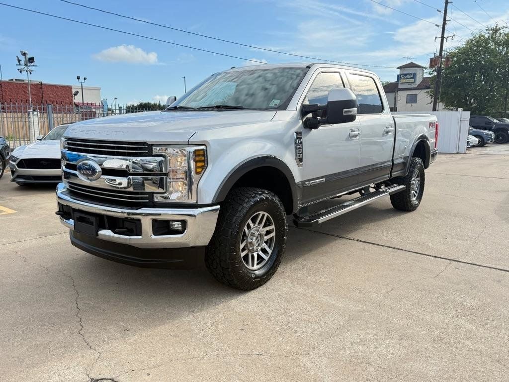 Used 2018 Ford F250 Lariat w/ Lariat Ultimate Package AWD/4WD image 3