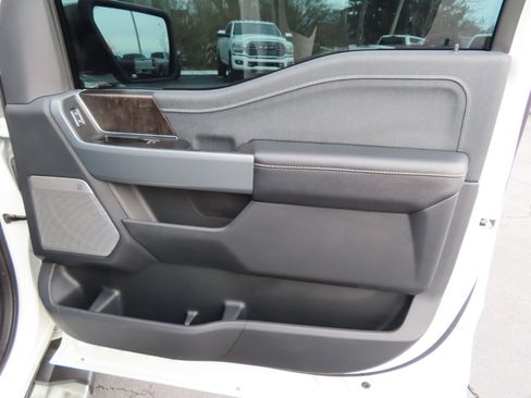 Used 2023 Ford F150 Lariat image 49