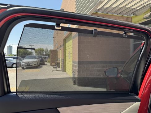 Used 2024 MAZDA CX-90 3.3 Turbo w/ Preferred Plus image 37