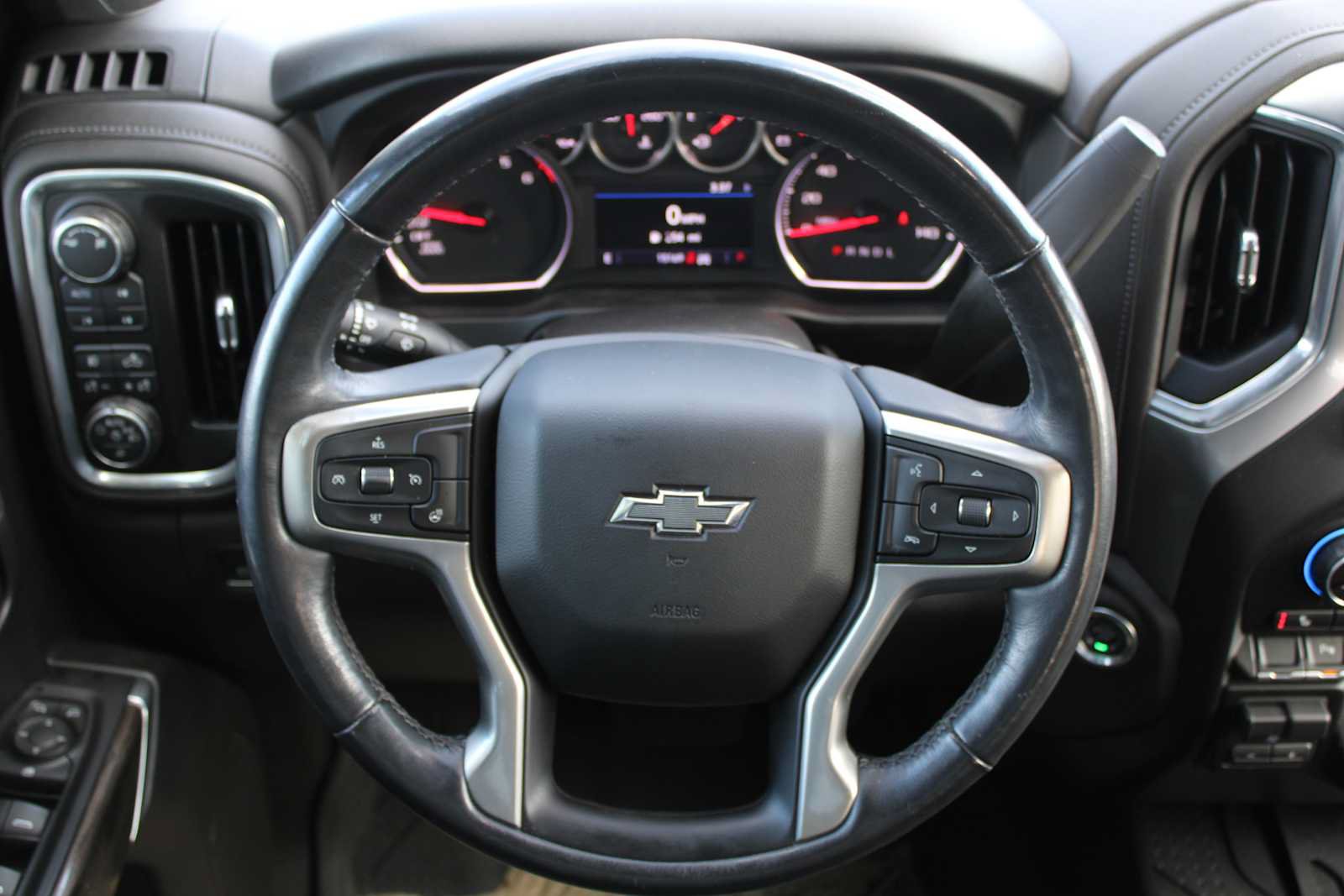 Certified 2019 Chevrolet Silverado 1500 RST AWD/4WD image 8