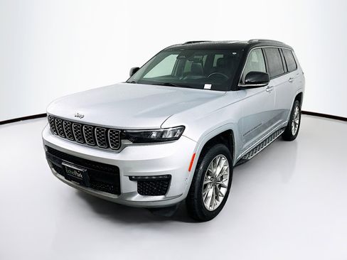 Used 2023 Jeep Grand Cherokee L Summit image 3