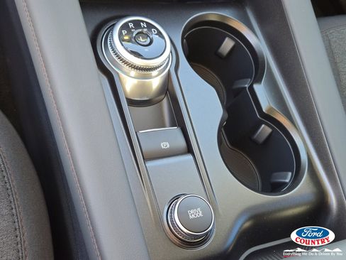 New 2026 Ford Explorer Active image 15