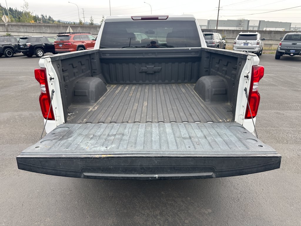 Used 2021 Chevrolet Silverado 1500 Custom w/ Custom Max Trailering Package AWD/4WD image 11