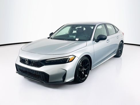 Used 2025 Honda Civic Sport image 3