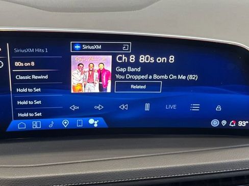 Certified 2025 Cadillac XT4 Premium Luxury image 14