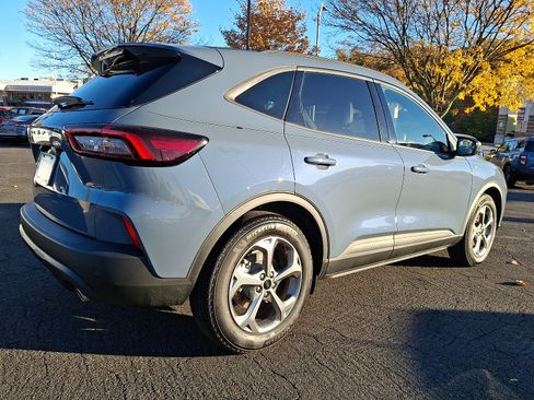 Used 2025 Ford Escape ST-Line w/ Tech Pack #1 image 6