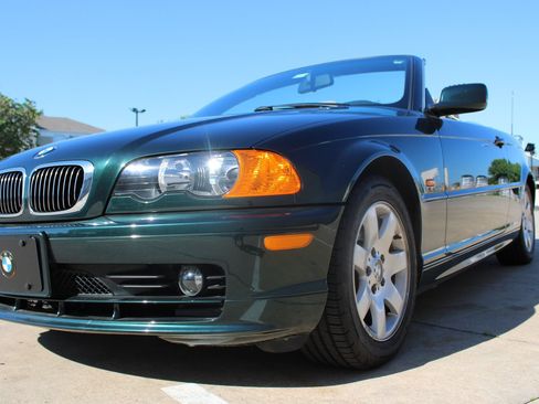 Used 2001 BMW 325Ci Convertible RWD image 8