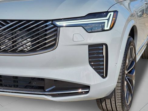 Used 2026 Volvo XC90 B6 Plus w/ Protection Package Premier AWD/4WD image 31