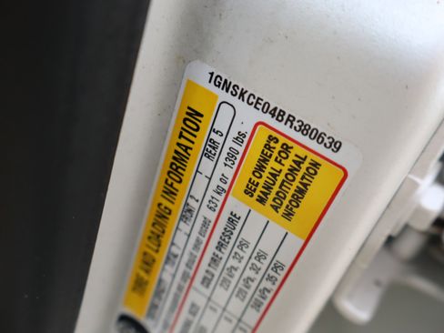 Used 2011 Chevrolet Tahoe LTZ image 46