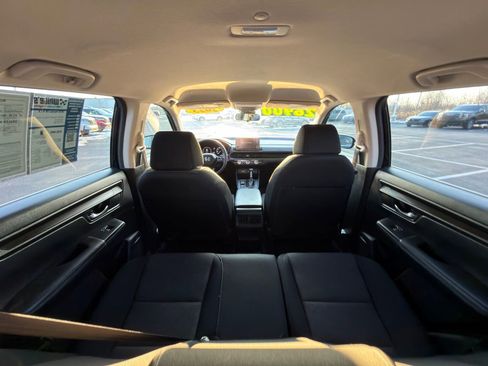 Used 2023 Honda CR-V LX image 27