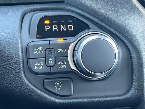 New 2026 RAM 1500 4x4 Crew Cab image 28