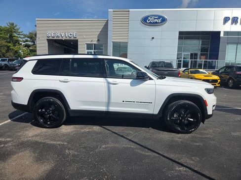 Used 2021 Jeep Grand Cherokee L Laredo AWD/4WD image 9