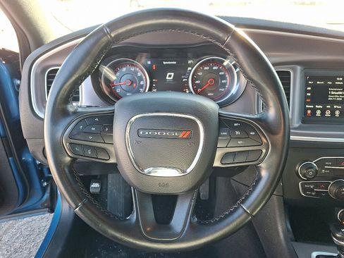 Used 2022 Dodge Charger SXT image 19